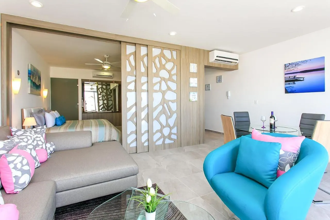 Lejlighed Stunning Marea With Stellar Oceanview Rooftop Pool! Playa del Carmen